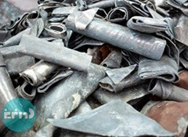peace of lead scrap