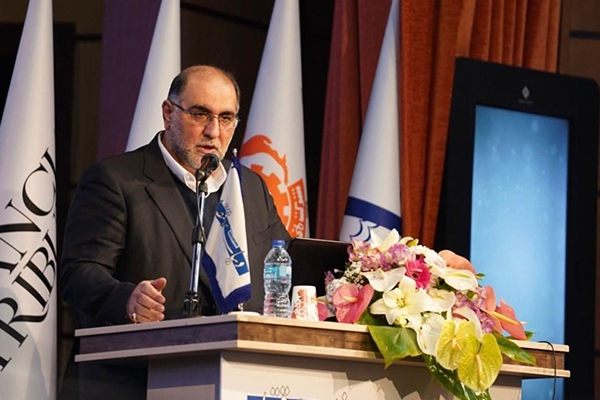 منتظر تأثیر تحولات روسیه بر بازار فلزات پایه ودیگر فلزات باشید 