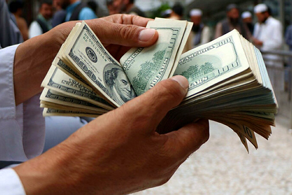 افزایش قیمت دلار در ایران در سال 1401