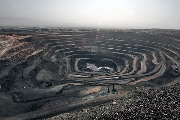 iron stone mine in the yazd